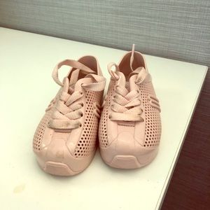 Mini Melissa toddler sneakers